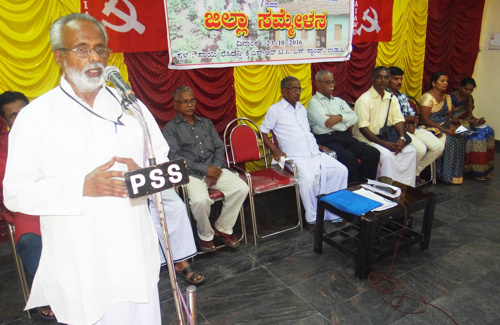 ತಾರತಮ್ಯ ಮಾಡುವವರು ಮಾನವೀಯತೆಯ ಶತ್ರುಗಳು: ನಿತ್ಯಾನಂದ ಸ್ವಾಮಿ